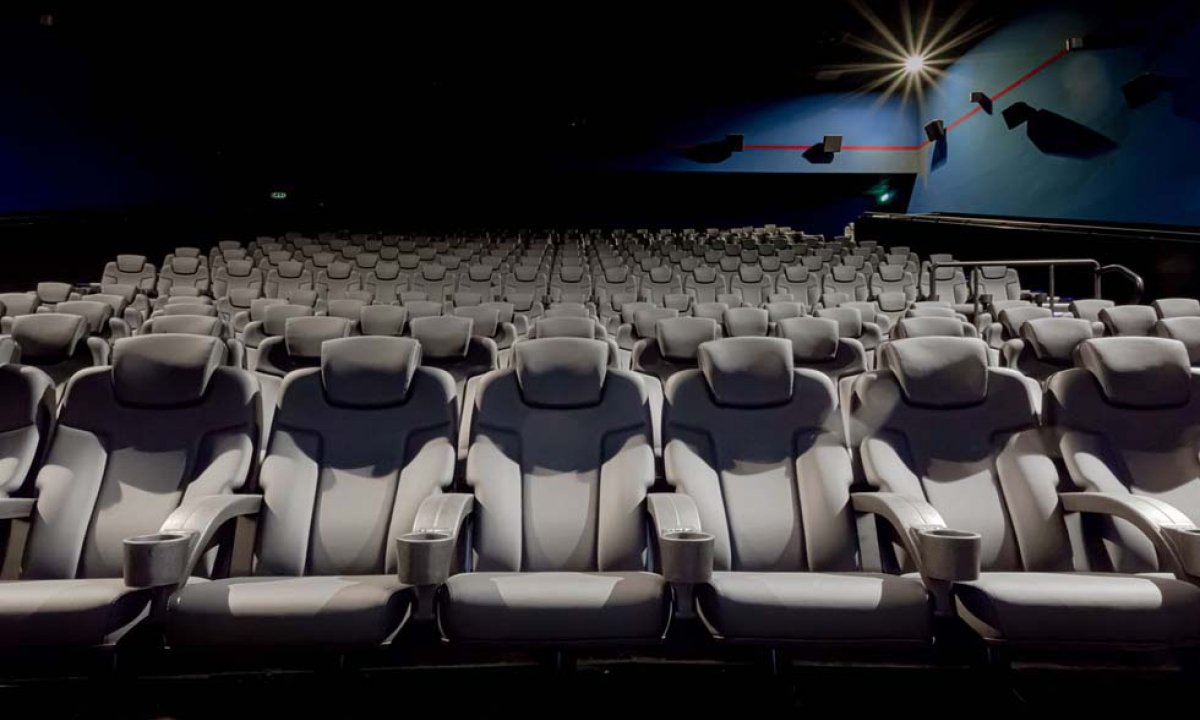 Megaseat shining Milan