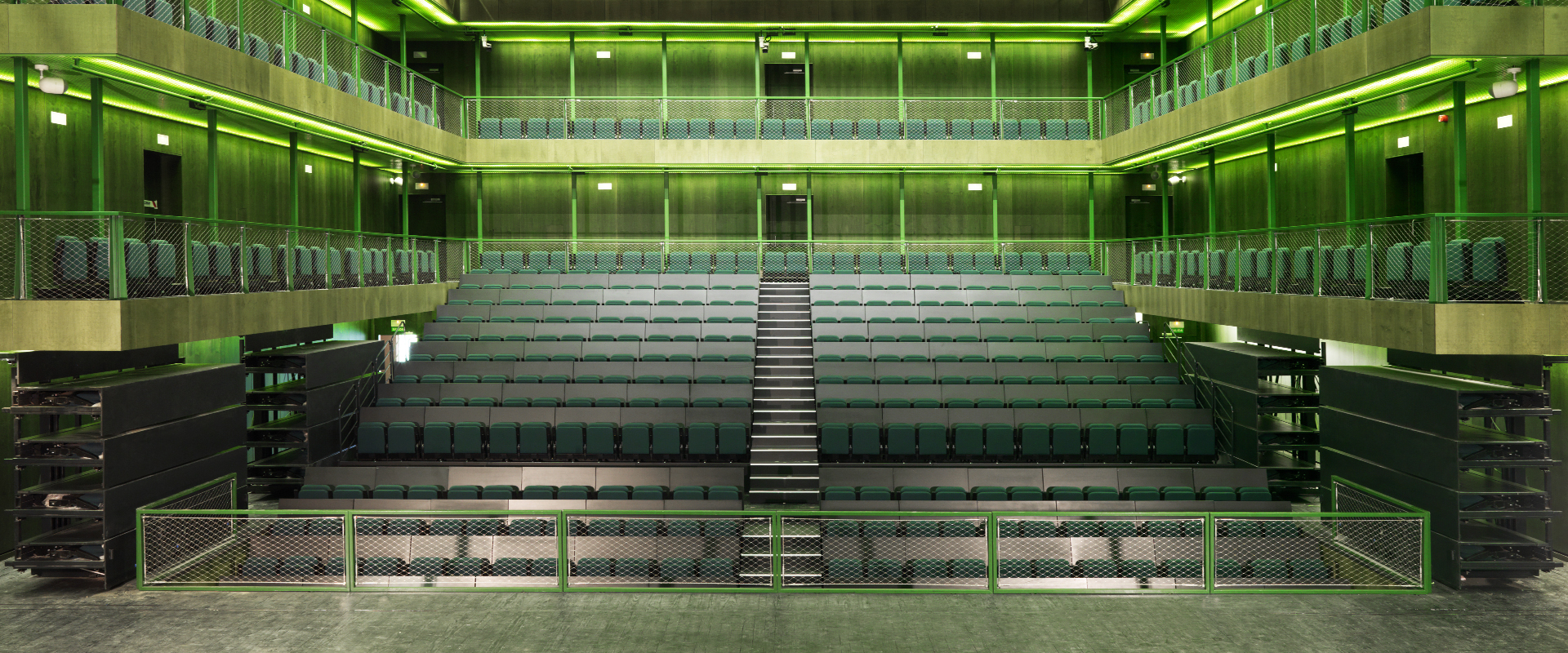 Teatro canal configurable