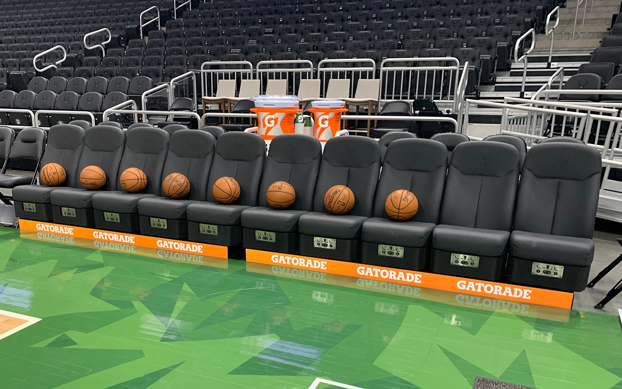 Banquillo calefactado Milwaukee Bucks