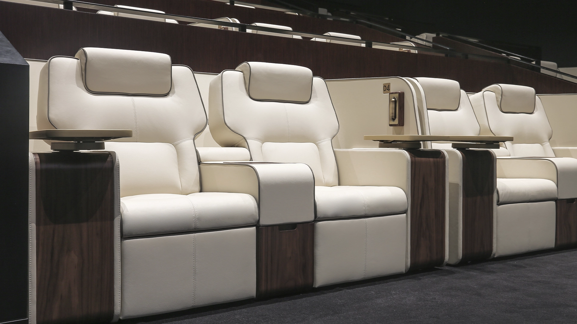 Reel cinema